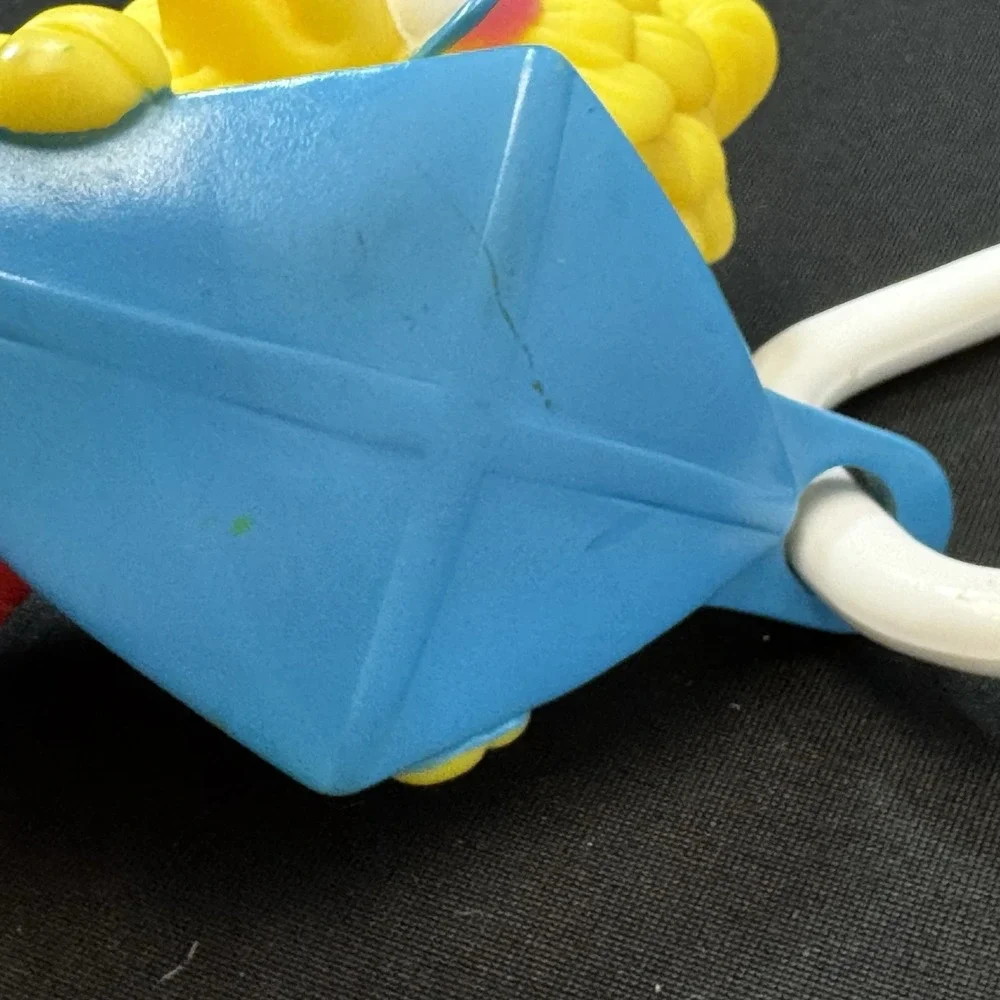 Hasbro‎ Sesame Street Big Bird Toy Yellow Key Ring